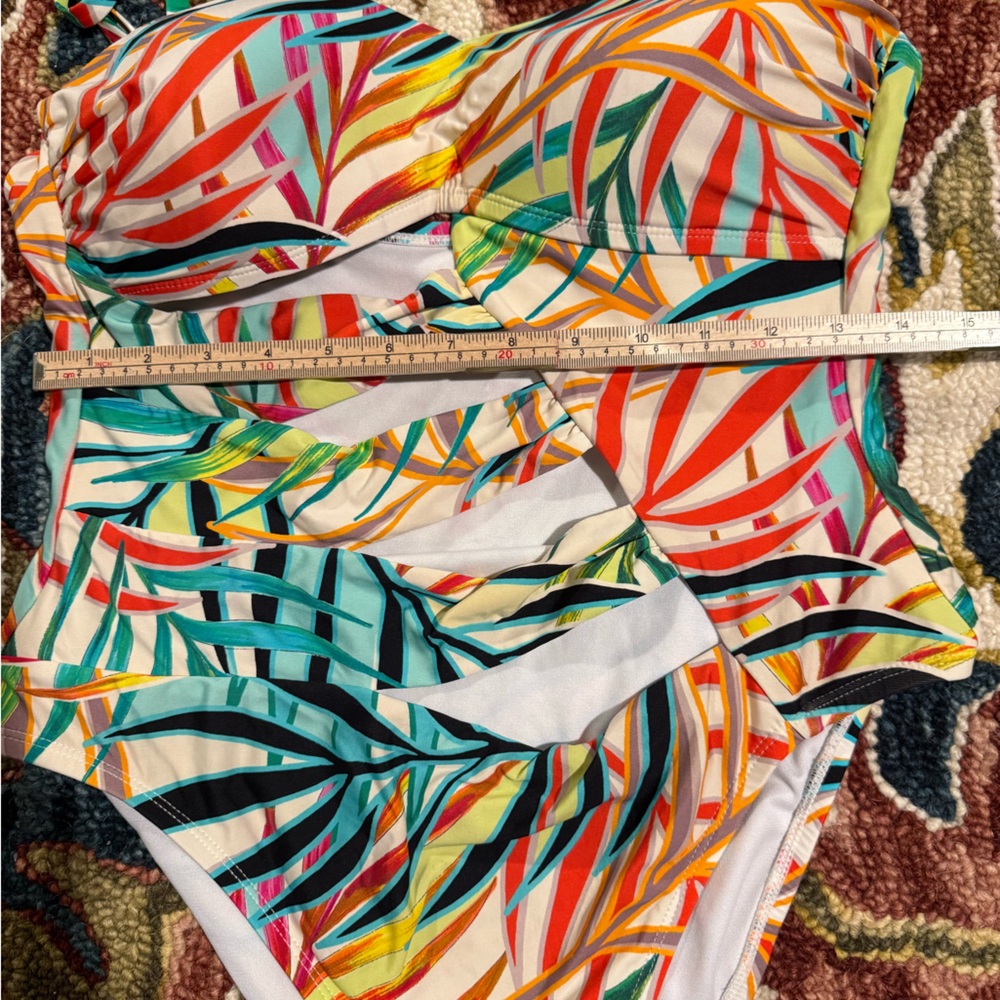 Kenneth Cole Swimsuit - GUC - L - Removable Straps - Picture 4 of 7